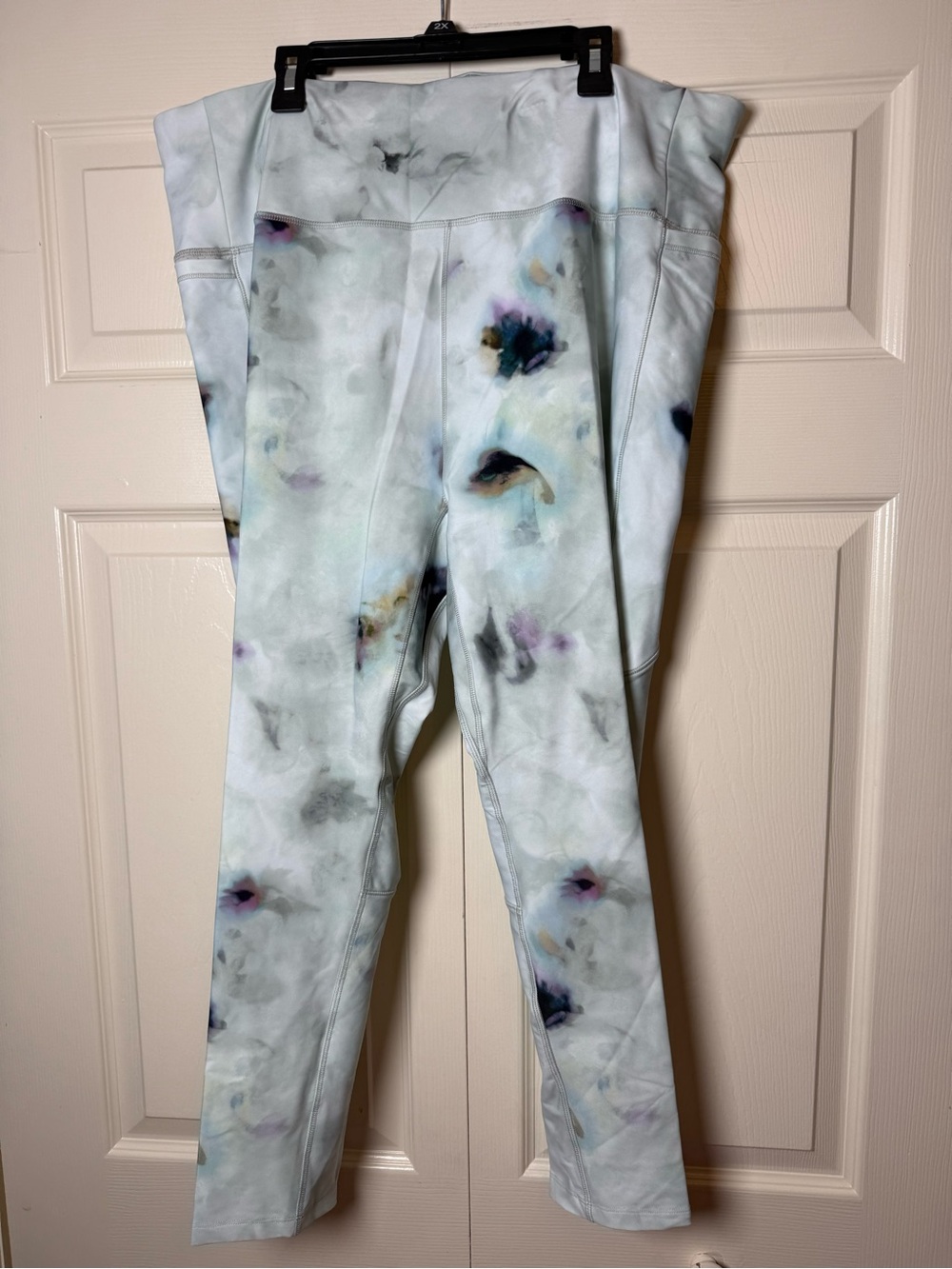 CALIA by Carrie Underwood Energize Core Mid Rise 7/8 Leggings‎